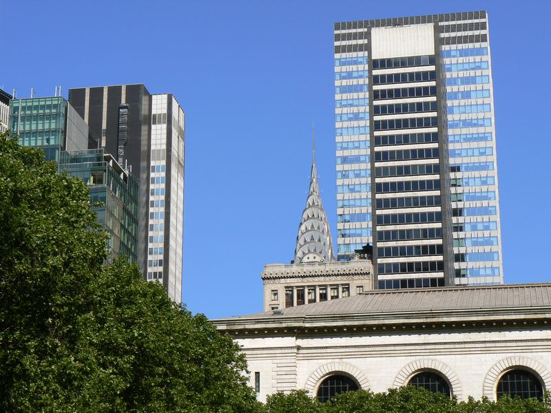 Bryant Park: Chrysler Building vu du Bryant Park